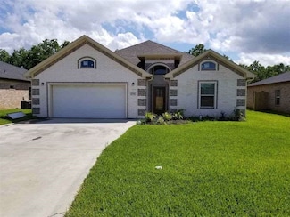 2741 Amber Ave, Groves, TX 77619