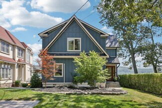 14 Woodlands Terrace, Greenwood Lake, NY 10925