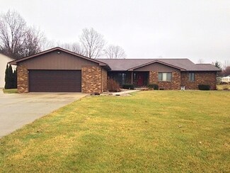 1237 S 8th St, Upland, IN 46989