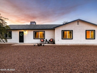 6809 E Calle Ileo, Tucson, AZ 85710