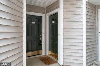 4618 Superior Square, Fairfax, VA 22033