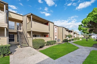 15534 Zabolio Dr Unit 241, Webster, TX 77598