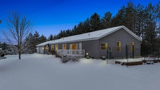 1305 Red Pine Run Unit PVT, Charlevoix, MI 49720
