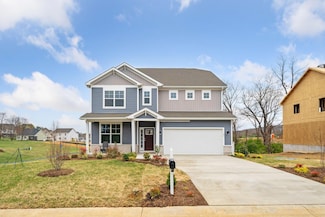 13 Avonwoods Dr, Staunton, VA 24401