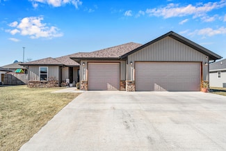 506 Mark St, Billings, MO 65610