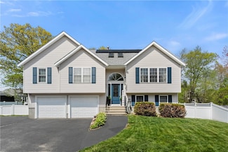 3605 Mendon Rd, Cumberland, RI 02864
