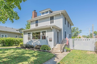 1694 Van Buren Ave, Des Plaines, IL 60018