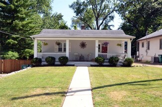 144 E Jackson Rd, Saint Louis, MO 63119
