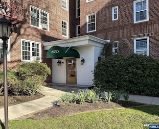 8550 Jfk Blvd E Unit 2G, North Bergen, NJ 07047