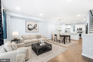 443 Shurs Ln Unit 13, Philadelphia, PA 19128