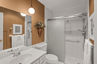 4100 Parklawn Ave Unit 213, Edina, MN 55435