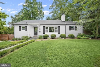 5219 Belvoir Dr, Bethesda, MD 20816
