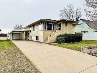 416 E 7th St, Ogallala, NE 69153