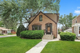 7733 W Rosedale Ave, Chicago, IL 60631