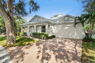 965 SW Flora Belle Ln, Stuart, FL 34994