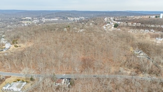 174 Espanong Rd, Jefferson, NJ 07849