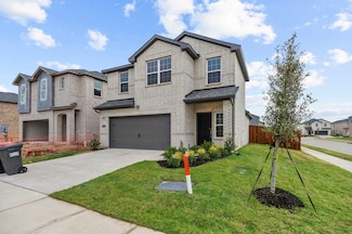 900 Portina Dr, Anna, TX 75409