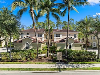 1630 Tarpon Bay Dr S Unit 102, Naples, FL 34119