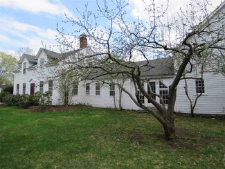 14 Bonds Corner Rd, Hancock, NH 03449