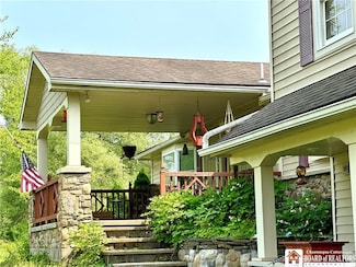 9983 Deer Creek Rd, Portville, NY 14770