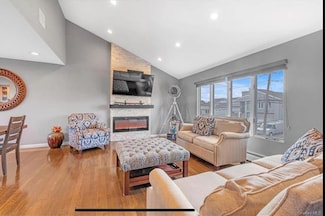 2733 Lee Place, Bellmore, NY 11710