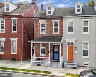 556 Walnut St, Columbia, PA 17512