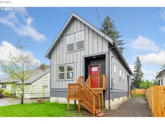 10019 SE Knight St, Portland, OR 97266