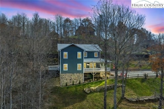 301 Crossmor Dr, Todd, NC 28684