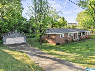 9801 Redcliff Rd, Birmingham, AL 35215