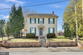 746 Maple St, Lititz, PA 17543