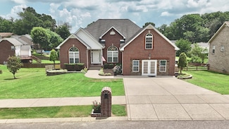 104 Camden Ct N, Hendersonville, TN 37075