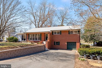 384 Winchester St, Warrenton, VA 20186