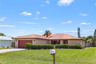 9806 Connecticut St, Bonita Springs, FL 34135
