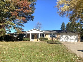 1225 Diamond St NE, Canton, OH 44721