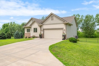 52222 230th St, Glenwood, IA 51534