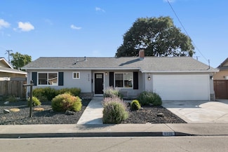 6926 Brighton Dr, Dublin, CA 94568