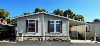 914 Ironwood Ln, Fountain Valley, CA 92708