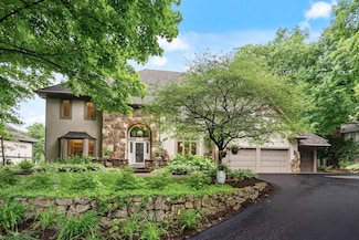 19750 Muirfield Cir, Excelsior, MN 55331