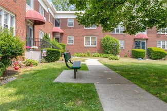 11 Stokes Rd Unit 2A, Yonkers, NY 10710