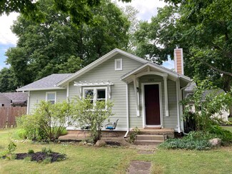 1301 Prairie Ave, Goshen, IN 46526