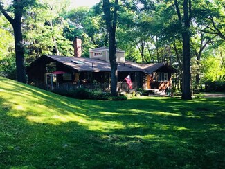 24 Bridge St Unit 1, West Newbury, MA 01985