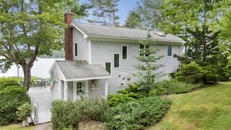 37 & 38 S Dyers Cove Rd, Harpswell, ME 04079