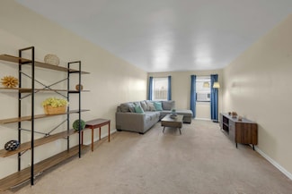 19 Old Mamaroneck Rd Unit 3E, White Plains, NY 10605
