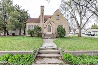 1120 C Ave E, Bismarck, ND 58501