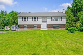 7 Joan Ln, Wappingers Falls, NY 12590