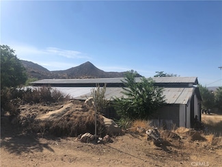 1890 S State St, Hemet, CA 92543