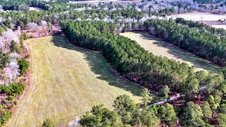 210 Taft Rd, Salters, SC 29590