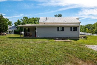 203 E High St, Leavenworth, IN 47137