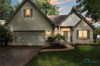 5781 Greenridge Ln, Toledo, OH 43615