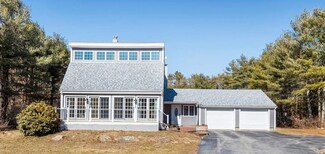 19 Tinkham Ln, Mattapoisett, MA 02739